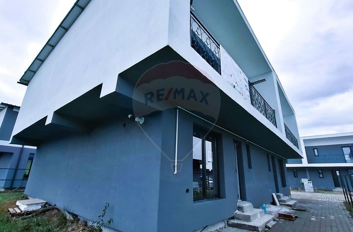 Casă  tip Duplex Rășinari anunturi imobiliare Sibiu