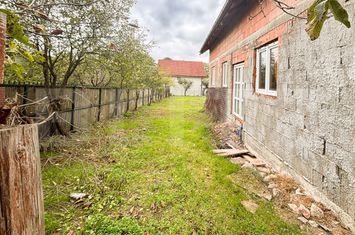 Casă - 4 camere de vanzare JUCU DE SUS - Cluj anunturi imobiliare Cluj
