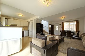 0% Comision, Casa tip duplex cu garaj, 4 camere, strada Nadasel, Iris anunturi imobiliare Cluj