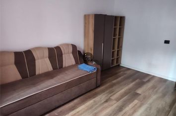 Apartament 3 camere de vanzare TUDOR VLADIMIRESCU - Iasi anunturi imobiliare Iasi