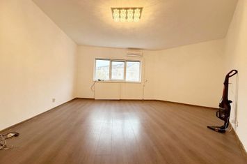 Apartament 3 camere de vanzare LIPOVEI - Timis anunturi imobiliare Timis