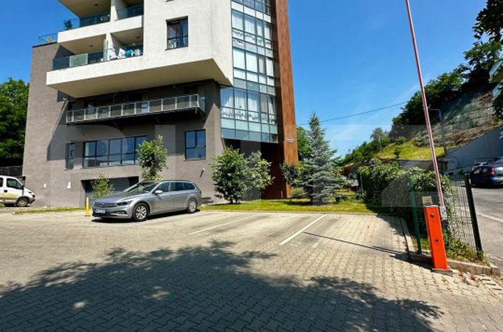 Apartament 3 camere de vanzare CLUJ-NAPOCA - Cluj anunturi imobiliare Cluj