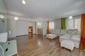 Apartament 4 camere de vanzare P-TA VICTORIEI - Bucuresti anunturi imobiliare Bucuresti
