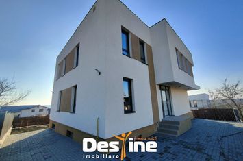 Vilă - 6 camere de vanzare VALEA LUPULUI - Iasi anunturi imobiliare Iasi