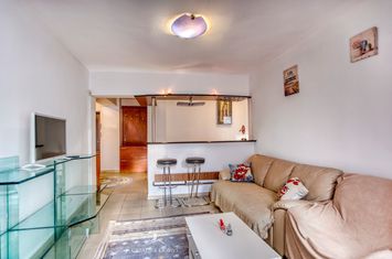 Bulevardul Unirii - Apartament cu doua camere anunturi imobiliare Bucuresti