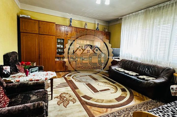 Casă - 3 camere de vanzare IOSIA - Bihor anunturi imobiliare Bihor