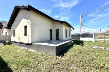 Casă - 3 camere de vanzare ALBA IULIA - Alba anunturi imobiliare Alba