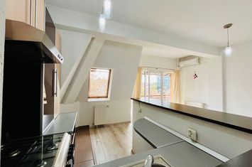 3 camere ultracentral + terasă 16 mp | Str. Ploiești | 0% comision anunturi imobiliare Cluj