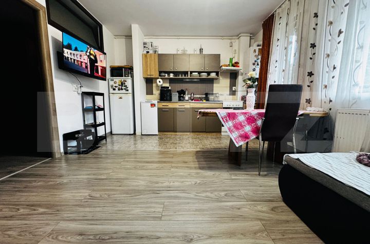 Apartament 3 camere de vanzare FLORESTI - Cluj anunturi imobiliare Cluj