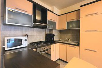 Apartament 3 camere de vanzare MAMAIA - Constanta anunturi imobiliare Constanta