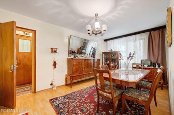 PIATA RAHOVA - STRADA VICINA, 3 CAMERE 70 MP, ETAJ 1! anunturi imobiliare Bucuresti