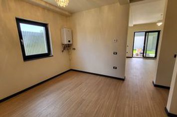 Vilă - 5 camere de vanzare CISNADIE - Sibiu anunturi imobiliare Sibiu