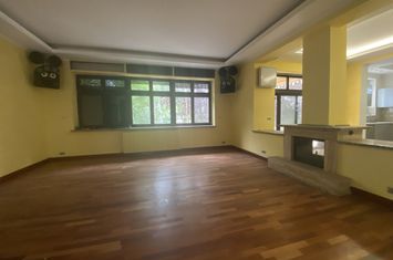Vilă - 11 camere de vanzare BANEASA - Bucuresti anunturi imobiliare Bucuresti