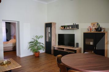 Apartament 3 camere de vanzare ARAD - Arad anunturi imobiliare Arad