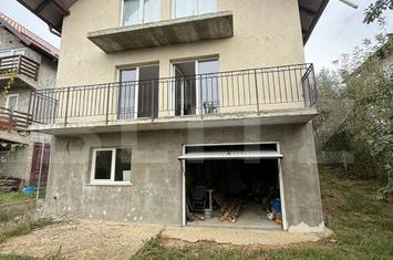 Casă - 4 camere de vanzare SUCEAVA - Suceava anunturi imobiliare Suceava