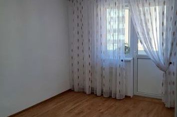 Apartament 3 camere de vanzare GRIVITEI - Brasov anunturi imobiliare Brasov