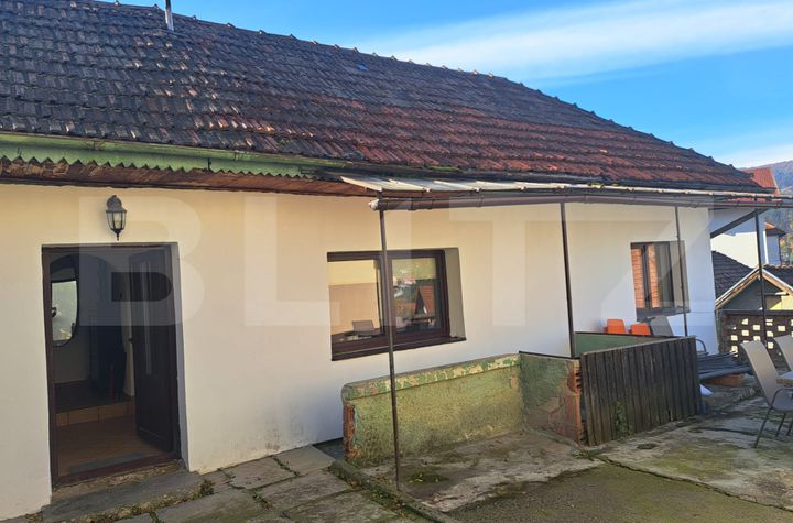 Casă - 4 camere de vanzare BRASOV - Brasov anunturi imobiliare Brasov