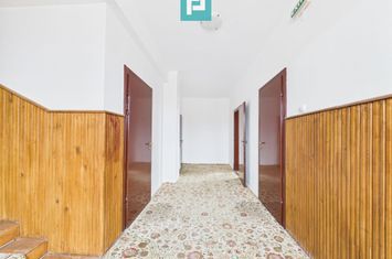 Casă în zona turistică maximă, Băile 1 Mai, Oradea anunturi imobiliare Bihor