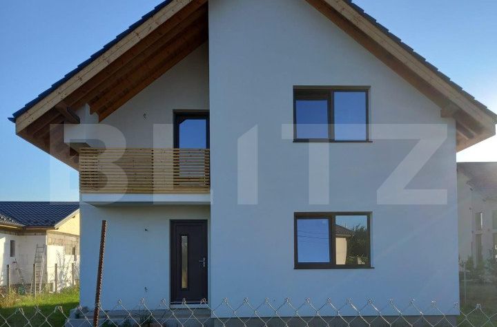 Casă - 4 camere de vanzare MIHAI VITEAZU - Cluj anunturi imobiliare Cluj