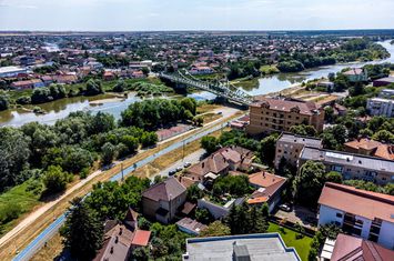 Casă pe Faleza Mureșului în rate la proprietar anunturi imobiliare Arad