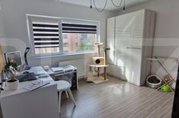 Apartament 3 camere de vanzare FLORESTI - Cluj anunturi imobiliare Cluj