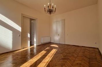 0 % comision, Locatie unica, Apartament in cladire istorica an 1900 anunturi imobiliare Cluj