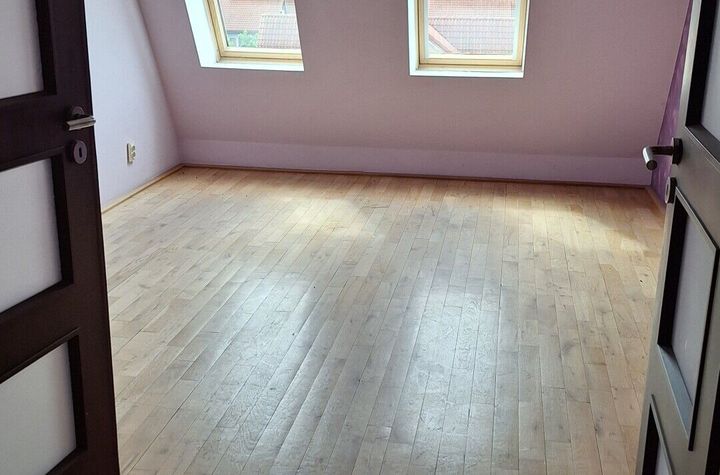 Apartament 3 camere 138 mp str Somesului Floresti anunturi imobiliare Cluj