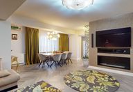 550.000 €, Apartament 3 camere
