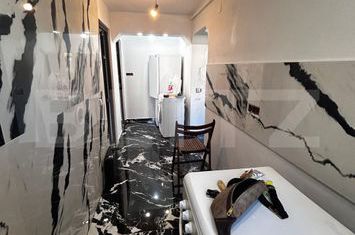 Apartament 3 camere de vanzare TARGU-JIU - Gorj anunturi imobiliare Gorj