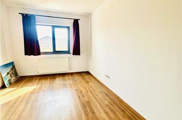 Casă - 3 camere de vanzare EXTERIOR EST - Brasov anunturi imobiliare Brasov