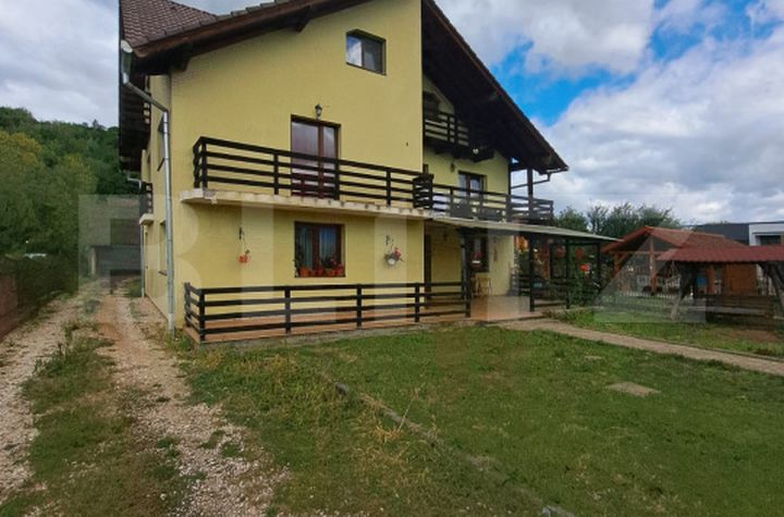 Vilă - 6 camere de vanzare ZARNESTI - Brasov anunturi imobiliare Brasov