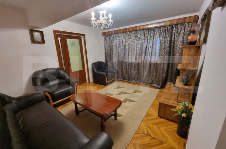 Apartament 3 camere de inchiriat GEORGE ENESCU - Dolj anunturi imobiliare Dolj