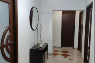Apartament 3 camere de vânzare Bucuresti - Piata Alba Iulia