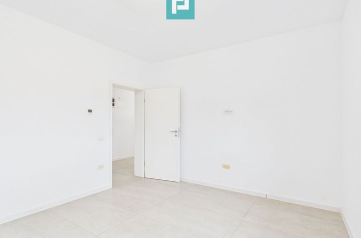 Apartament cu 2 camere, terasă generoasă – Moșnița anunturi imobiliare Timis