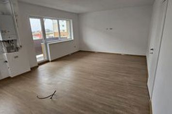 Apartament 3 camere de vanzare SANPETRU - Brasov anunturi imobiliare Brasov
