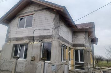 Vilă - 4 camere de vanzare INOC - Alba anunturi imobiliare Alba
