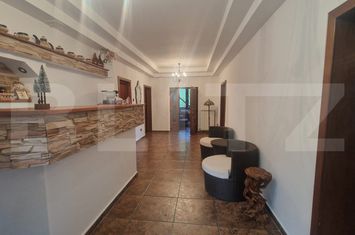 Vilă - 12 camere de vanzare MOIECIU - Brasov anunturi imobiliare Brasov
