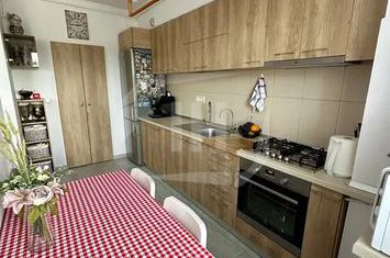 Apartament 3 camere de vanzare CLUJ-NAPOCA - Cluj anunturi imobiliare Cluj