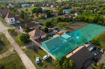 Casă cu 3 camere în Bătania, Ungaria anunturi imobiliare Arad