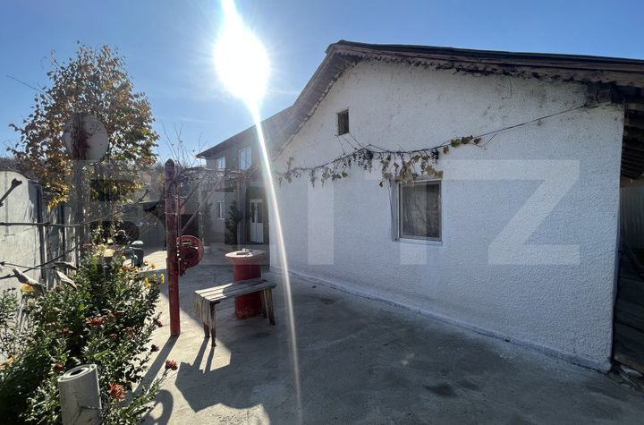 Casă - 5 camere de vanzare CRAIOVA - Dolj anunturi imobiliare Dolj