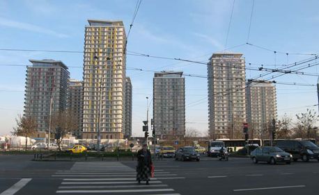 Cădere liberă. Cele mai înalte blocuri de apartamente din România, „probleme grave la structura de rezistenţă”