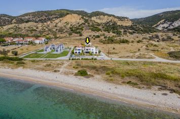 Mezonetă 120 mp, 70 metri de mare — Paralia Karianis anunturi imobiliare Grecia