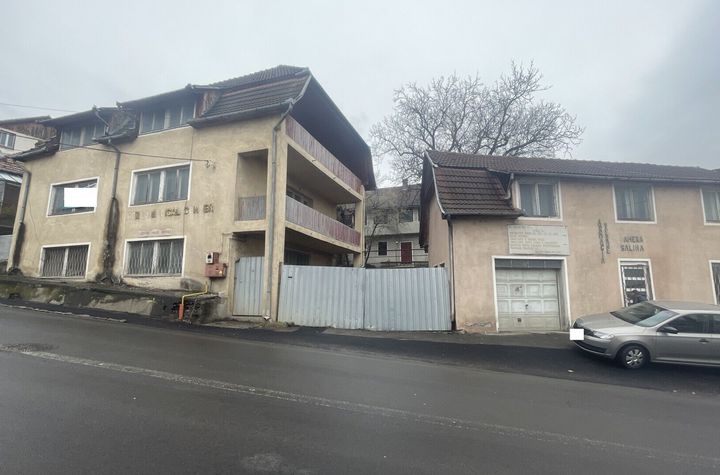 Cladire cu destinatie comerciala/clinica/birouri str Bujorului anunturi imobiliare Mures