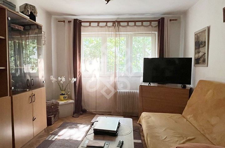 Apartament cu 3 camere de vanzare la etajul 2 in Nufarul anunturi imobiliare Bihor