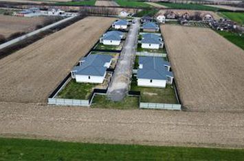 Casă - 4 camere de vanzare EST - Satu Mare anunturi imobiliare Satu Mare
