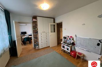 Apartament 2 camere de vanzare DACIA - Mures anunturi imobiliare Mures