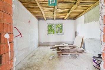 Casă cu 3 camere, in localitatea Bocsig, Arad anunturi imobiliare Arad