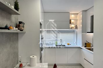 Casa moderna cu 4 camere in Dumbravita anunturi imobiliare Timis
