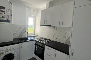 Apartament 3 camere de vanzare RADAUTI - Suceava anunturi imobiliare Suceava
