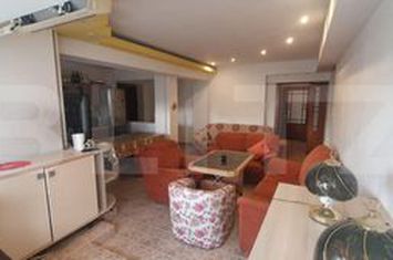 Apartament 4 camere de vanzare CALEA BUCURESTI - Dolj anunturi imobiliare Dolj